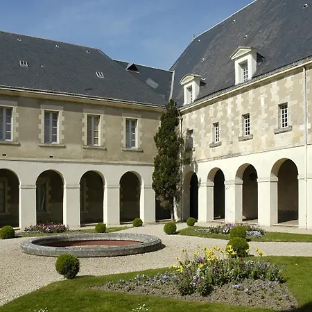 Maison De Pêcheur Avec Cour Privative, 300m De La Plage, Près Des Commerces Et Du Marché - Fr-1-92-663 *