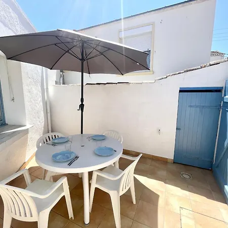 Maison De Pecheur Avec Cour Privative, 300m De La Plage, Pres Des Commerces Et Du Marche - Fr-1-92-663