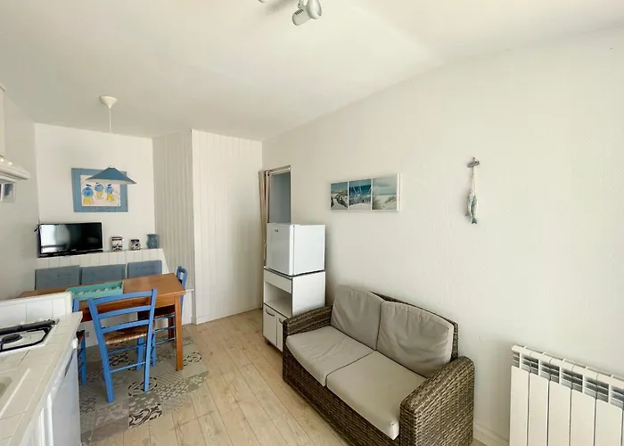 Maison De Pecheur Avec Cour Privative, 300m De La Plage, Pres Des Commerces Et Du Marche - Fr-1-92-663 Vakantiehuis