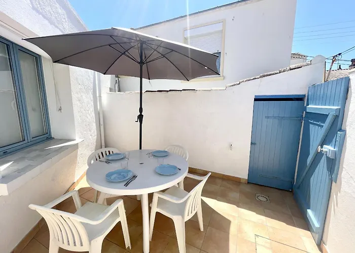 Maison De Pecheur Avec Cour Privative, 300m De La Plage, Pres Des Commerces Et Du Marche - Fr-1-92-663